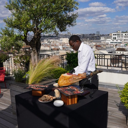 {{brizy_dc_image_alt imageSrc=